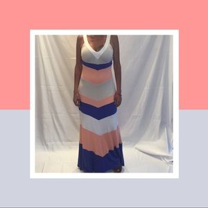 🍭🍭BEBE used 1 chevron maxi dress